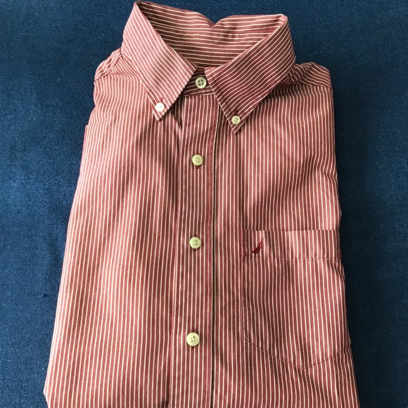 Nautica Men’s Button Down Long Sleeve Small Wrinkle Resistant 💯 % Cotton - Picture 1 of 6